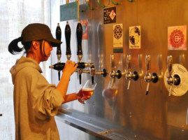 徳’s BEER　BAR