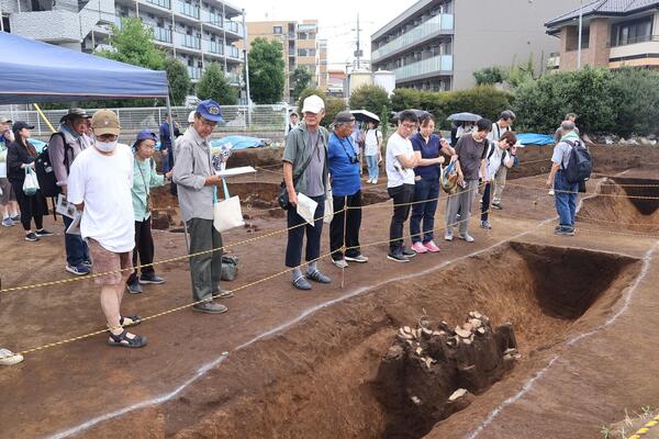 遺跡見学会の写真2