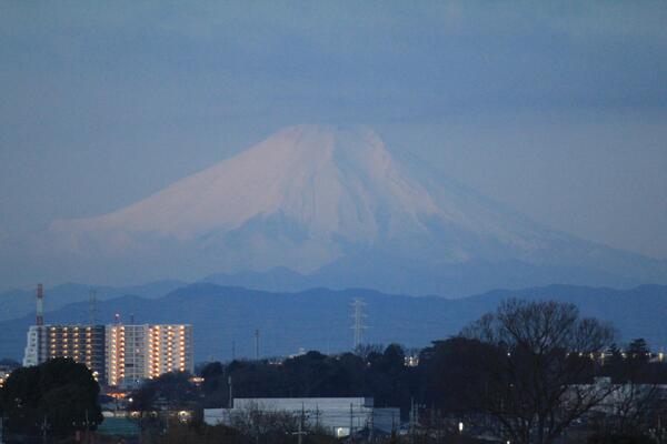 2026年元旦早朝の富士山の写真