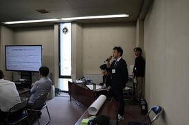 8/31実施分_ファシリテーターによる説明の様子