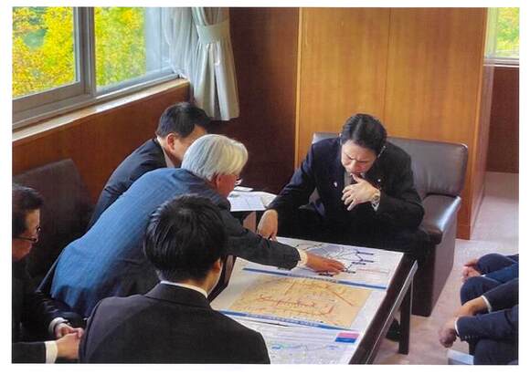 意見交換時の星野光弘富士見市長